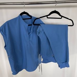 FIGS Ceil Blue Scrub Set